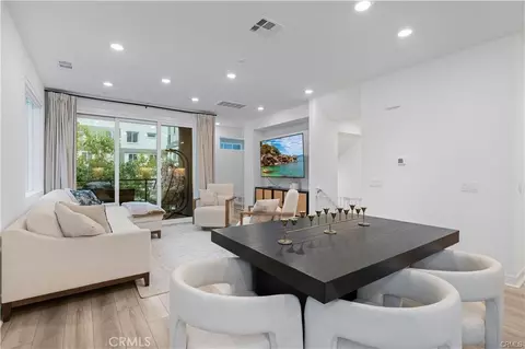 26799 Keystone Loop, Valencia, CA 91381 photo 10