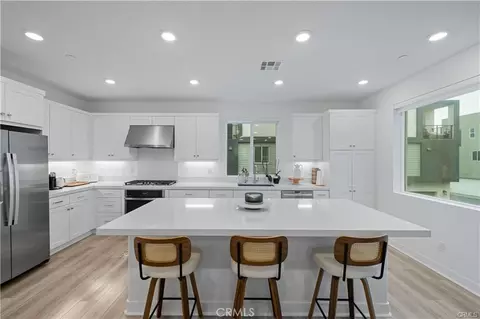 26799 Keystone Loop, Valencia, CA 91381 photo 15