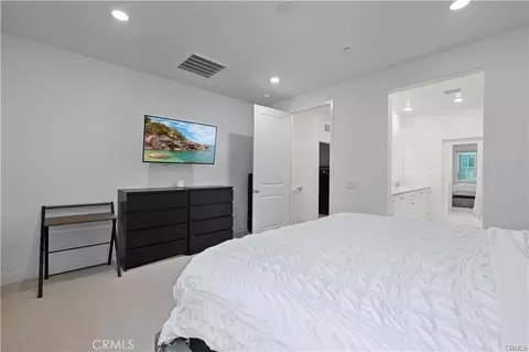 26799 Keystone Loop, Valencia, CA 91381 photo 28