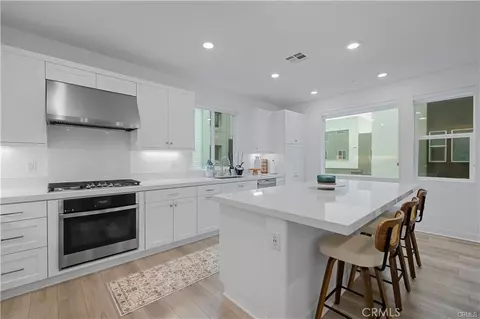 26799 Keystone Loop, Valencia, CA 91381 photo 17