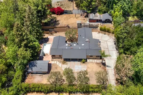 5403 Shirley Ave, Tarzana, CA 91356