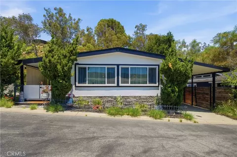 23777 Mulholland Hwy #SPC 107, Calabasas, CA 91302