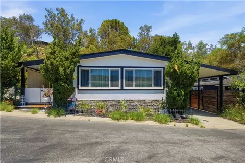 23777 Mulholland Hwy #SPC 107, Calabasas, CA 91302
