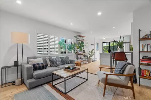 331 Brooks Ave #1, Venice, CA 90291