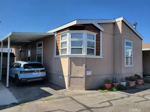 7 Dorchester, Northridge, CA 91324