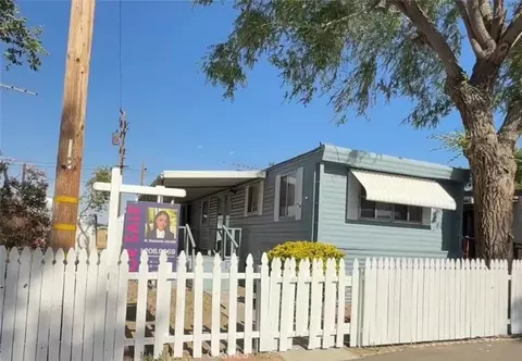 45446 7th St, Lancaster, CA 93535