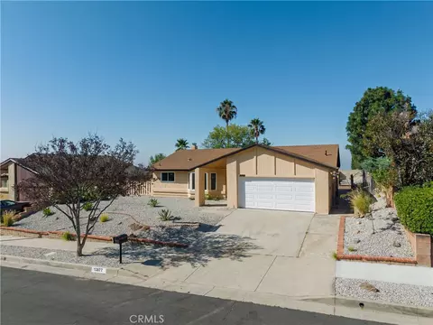 13877 Shablow Ave, Sylmar, CA 91342
