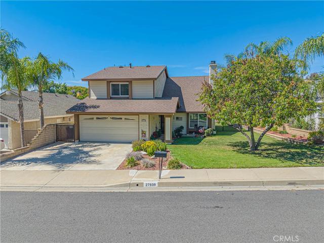 27939 Caraway Ln, Saugus, CA 91350