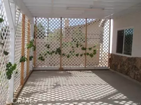 10756 Haddon Ave, Pacoima, CA 91331 photo 5