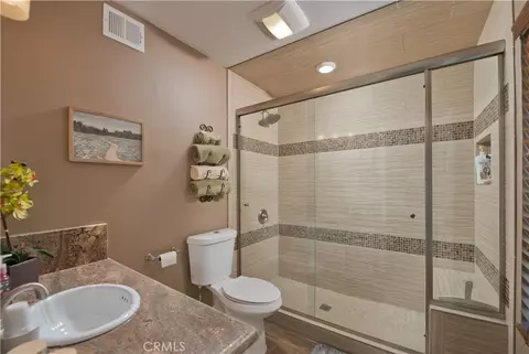 Bath - 25023 Everett, Newhall, CA 91321 photo 3 of 4