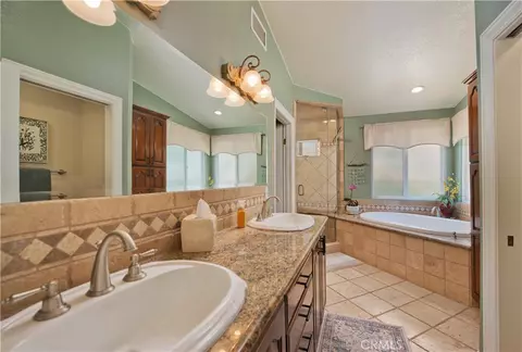 Bath - 25023 Everett, Newhall, CA 91321 photo 1 of 4