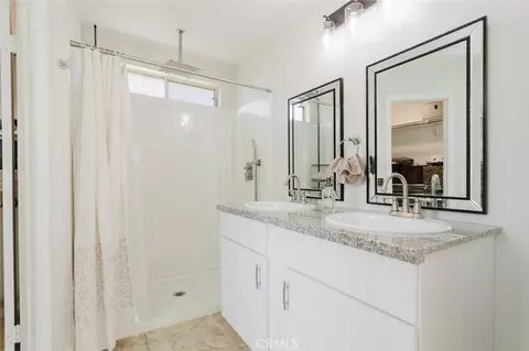 Bath - 36836 Meadowview Ct, Palmdale, CA 93552 photo 4 of 4