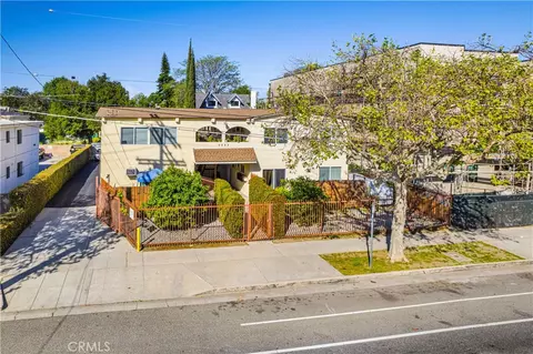 5923 Woodman Ave, Valley Glen, CA 91401