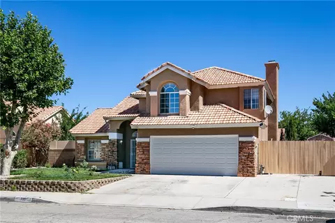 Exterior - 735 E Avenue K7, Lancaster, CA 93535 photo 2 of 9