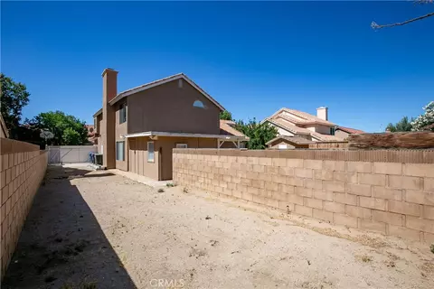 Exterior - 735 E Avenue K7, Lancaster, CA 93535 photo 9 of 9