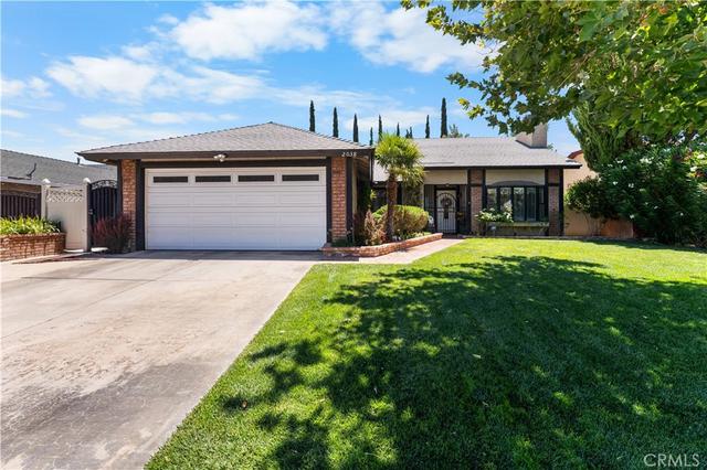 2038 E Avenue R12, Palmdale, CA 93550
