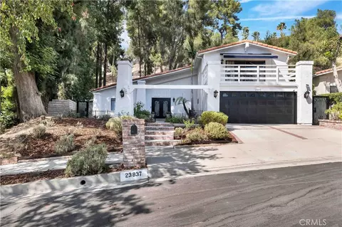 23837 Ladrillo St, Woodland Hills, CA 91367