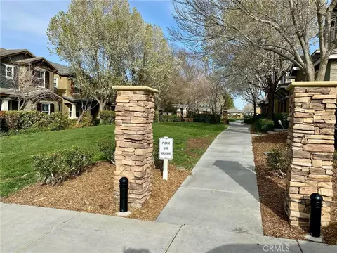 Exterior - 2648 Torres Ct, Palmdale, CA 93550 photo 3 of 8