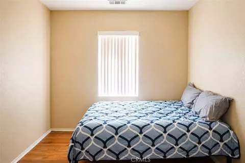Bedroom - 908 Laura Ln, Tehachapi, CA 93561 photo 1 of 6