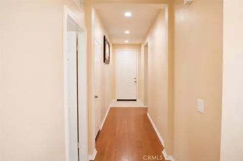 Entry Way - 908 Laura Ln, Tehachapi, CA 93561 photo 3 of 3