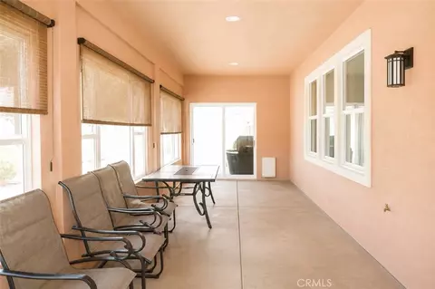 Exterior - 908 Laura Ln, Tehachapi, CA 93561 photo 3 of 6