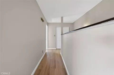 Entry Way - 30420 Starland Dr, Tehachapi, CA 93561 photo 2 of 2