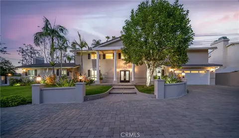 5012 Sanlo Pl, Woodland Hills, CA 91364
