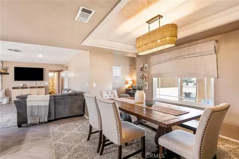 Dining - 20061 Seneca, Apple Valley, CA 92307 photo 2 of 2