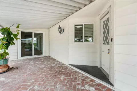 719 Glenlake, Placentia, CA 92870 photo 4