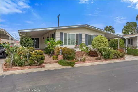 719 Glenlake, Placentia, CA 92870