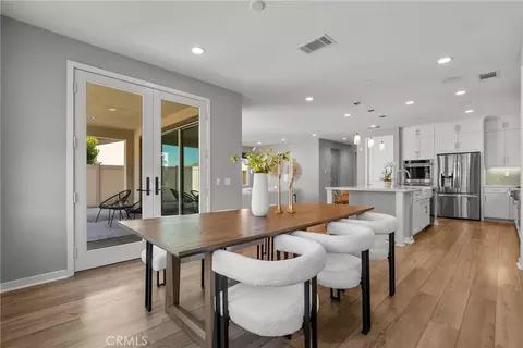 Dining - 18138 Tableau, Saugus, CA 91350 photo 2 of 2