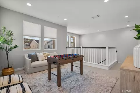 Entry Way - 18138 Tableau, Saugus, CA 91350 photo 4 of 4