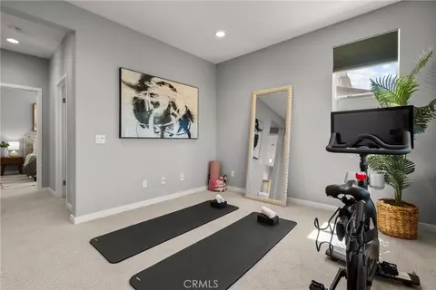 Bedroom - 18138 Tableau, Saugus, CA 91350 photo 1 of 7