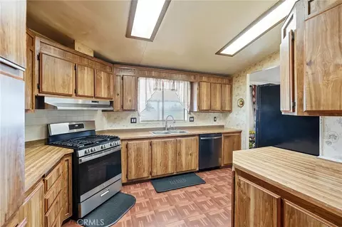 2121 E Ave I #SPC 10, Lancaster, CA 93535 photo 13