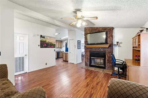 2121 E Ave I #SPC 10, Lancaster, CA 93535 photo 9