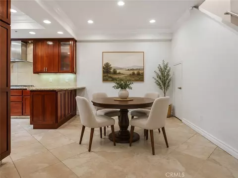 Dining - 2455 Oneida St #A, Pasadena, CA 91107 photo 2 of 2