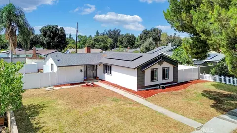 22916 Saticoy St, West Hills, CA 91304