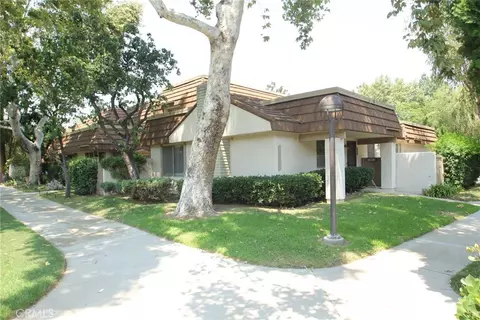 22153 James Alan Cir, Chatsworth, CA 91311