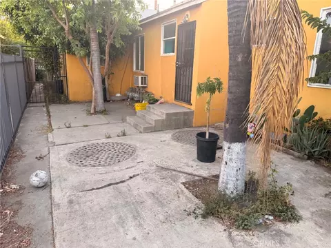 7256 Vineland, Sun Valley, CA 91352