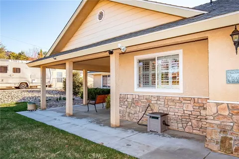 18051 Bold Venture Dr, Tehachapi, CA 93561 photo 5