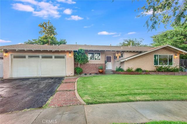 21709 Michale St, Canoga Park, CA 91304