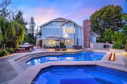 29450 Cambridge Ct, Agoura Hills, CA 91301