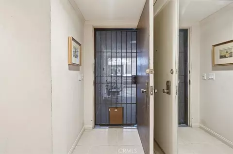Entry Way - 5555 Canyon Crst #2F, Riverside, CA 92507 photo 1 of 1