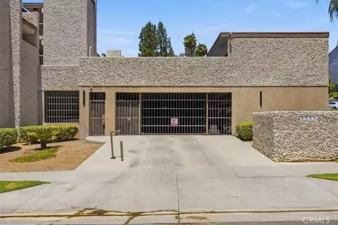 Exterior - 5555 Canyon Crst #2F, Riverside, CA 92507 photo 1 of 4