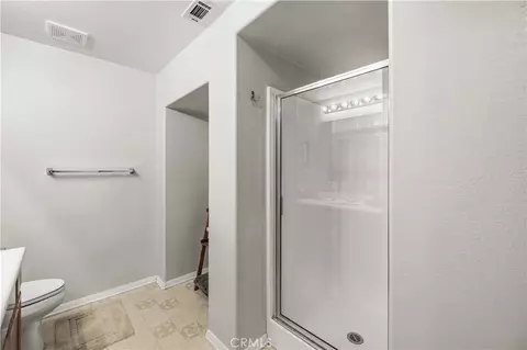 Bath - 3107 E Avenue K2, Lancaster, CA 93535 photo 2 of 5