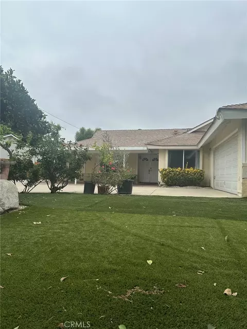 10525 Woldrich St, Sylmar, CA 91342