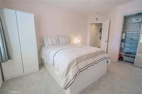 Bedroom - 25317 Oak Ridge Dr, Saugus, CA 91350 photo 6 of 10
