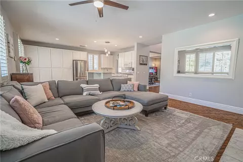 Other - 25317 Oak Ridge Dr, Saugus, CA 91350 photo 4 of 16
