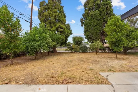 Exterior - 4216 Cedar Ave, El Monte, CA 91732 photo 4 of 9
