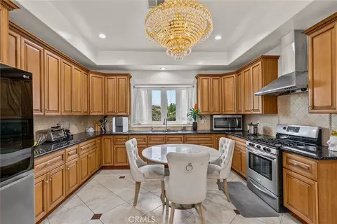 Kitchen - 4216 Cedar Ave, El Monte, CA 91732 photo 3 of 4